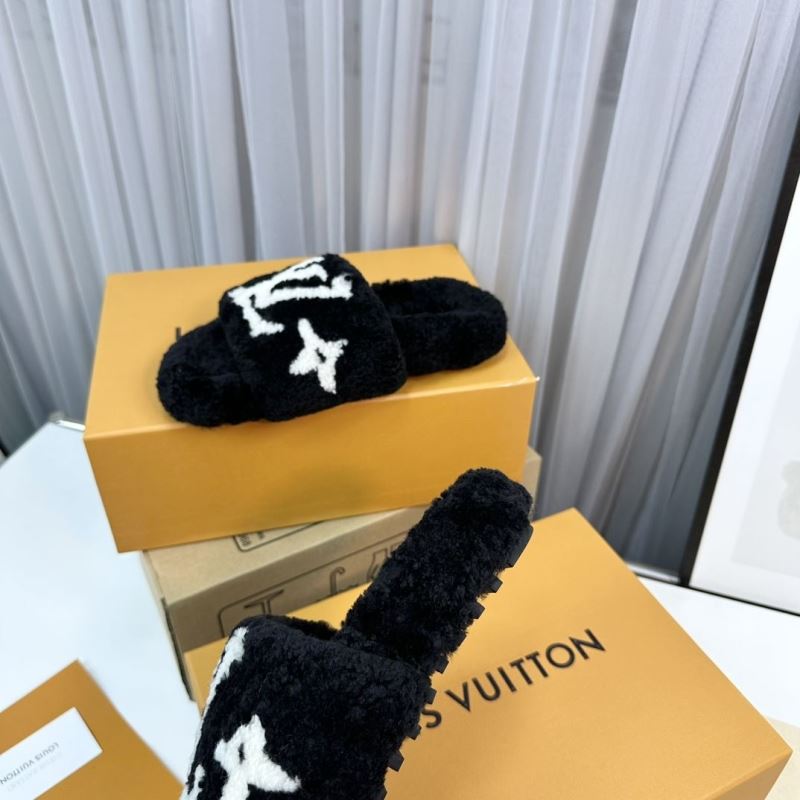 Louis Vuitton Slippers